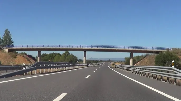 AUTOPISTA LEON ASTORGA