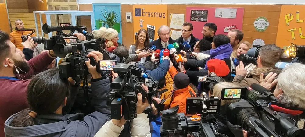 399d60b1-bc9d-4b63-996f-d4b6af83f99c