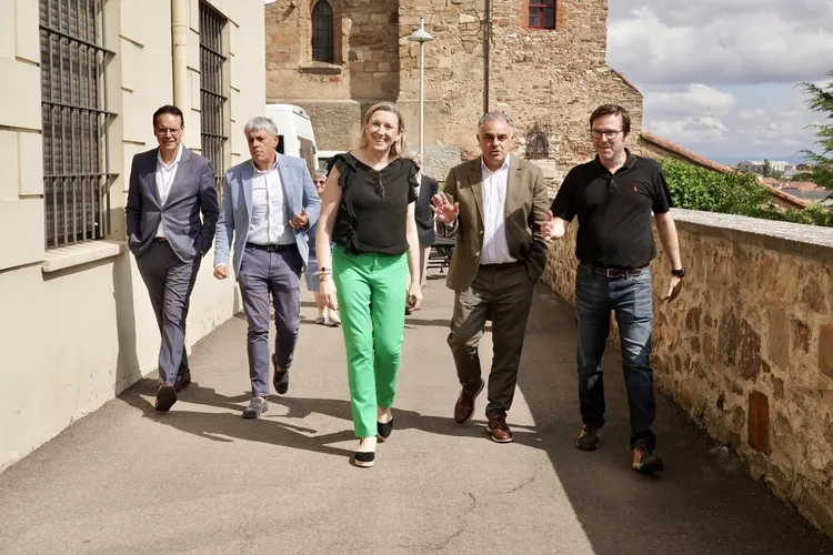 ISABEL BLANCO VISITA EL CENTRO LA CINCO LLAGAS DE ASTORGA