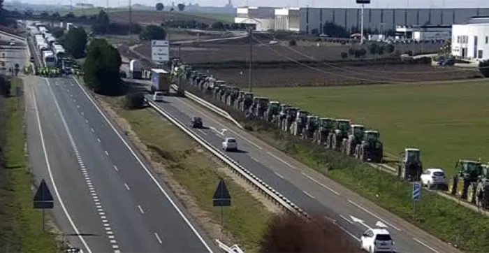 PROTESTA TRACTORES EN CYL