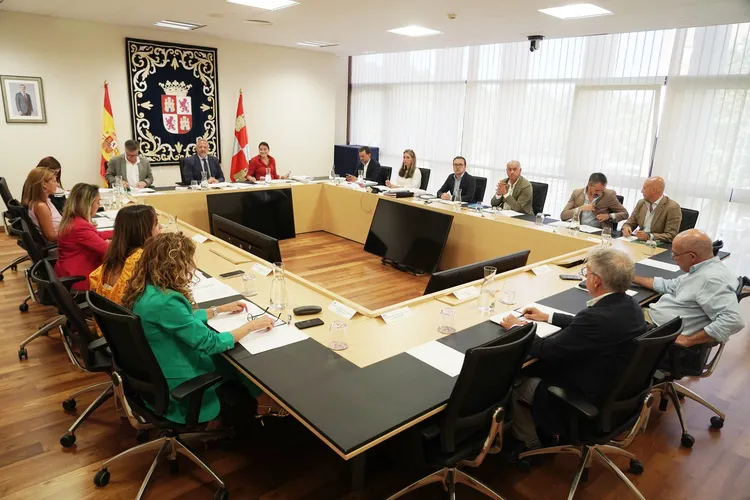 JUNTA DE PORTAVOCES DE LA CORTES