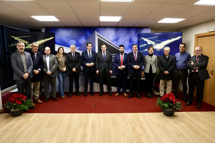 PRESENTACION DE LAS OBRAS DE FINALIZACION DEL POLIGONO INDUSTRIAL DE VILLADANGOS