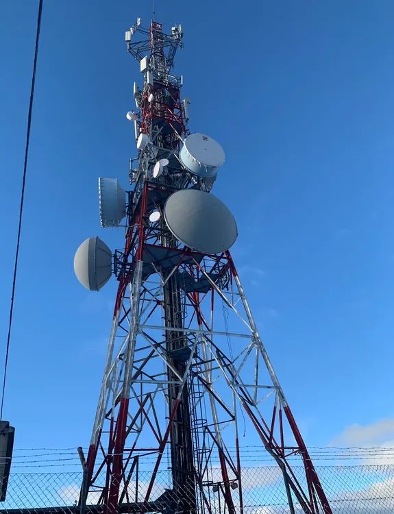 TORRE DE TELECOMUNICACIONES