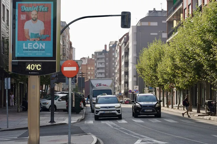 ALTAS TEMEPERATURAS EN LEON