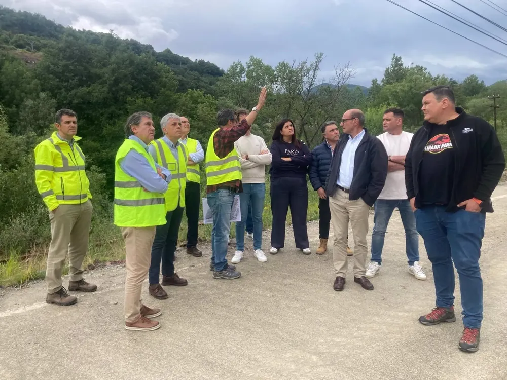 La Junta mantiene su objetivo de restablecer el tráfico en la CL-631 en León en el menor tiempo posible