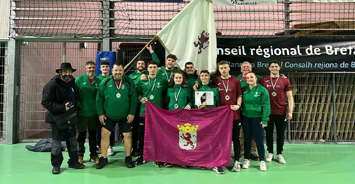 SELECCION LEONESA DE LUCHA EN EL CAMPEONATO DE BRETAÑA