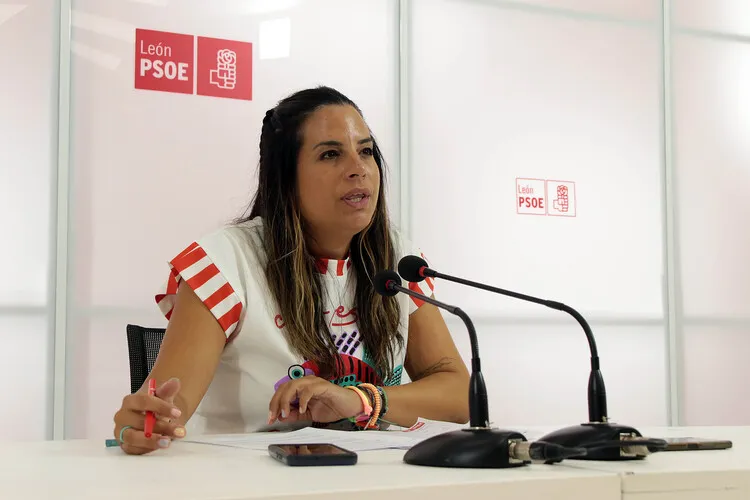 NURIA RUBIO
