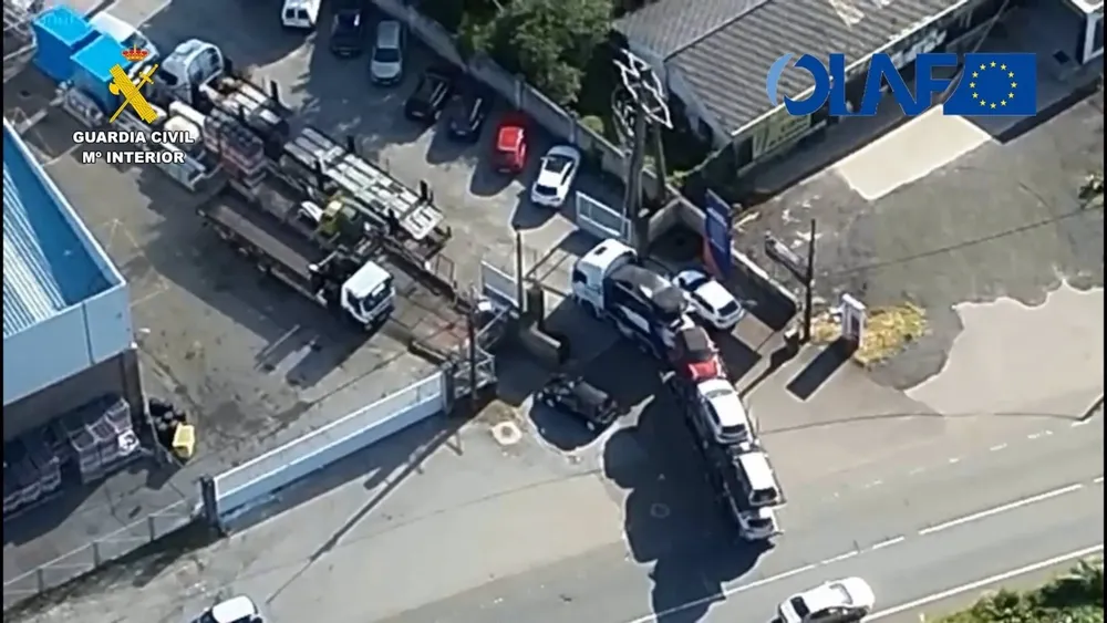 VEHICULOS ENTRANDO EN EL DESGUACE DE VILLAGARCIA DE AROUSA