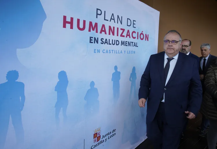 ALEJANDRO VAZQUEZ
