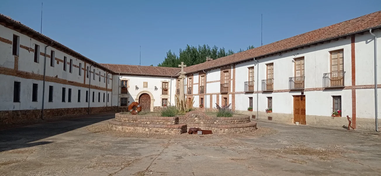 Sede_Fundación_Ángela_Merayo._Patio_interior