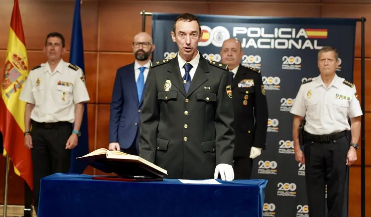 TOMA DE POSESION DEL FRANCISCO JAVIER MARIN NUEVO INSPECTOR JEFE DE LA COMISARIA DE ASTORGA