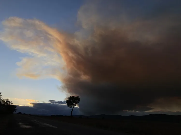 INCENDIO EN FASGAR