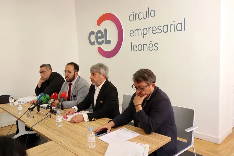 CONVENIO ENTRE CEL Y CYLCAE