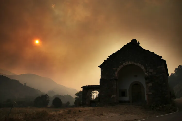 INCENDIO DE FASGAR