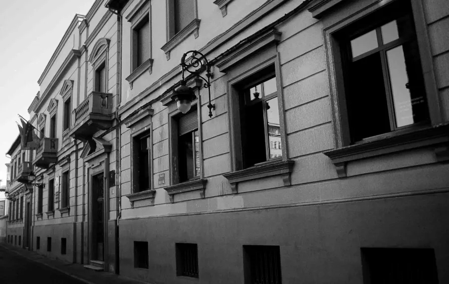 ESCUELA DE ARTE DE LEON