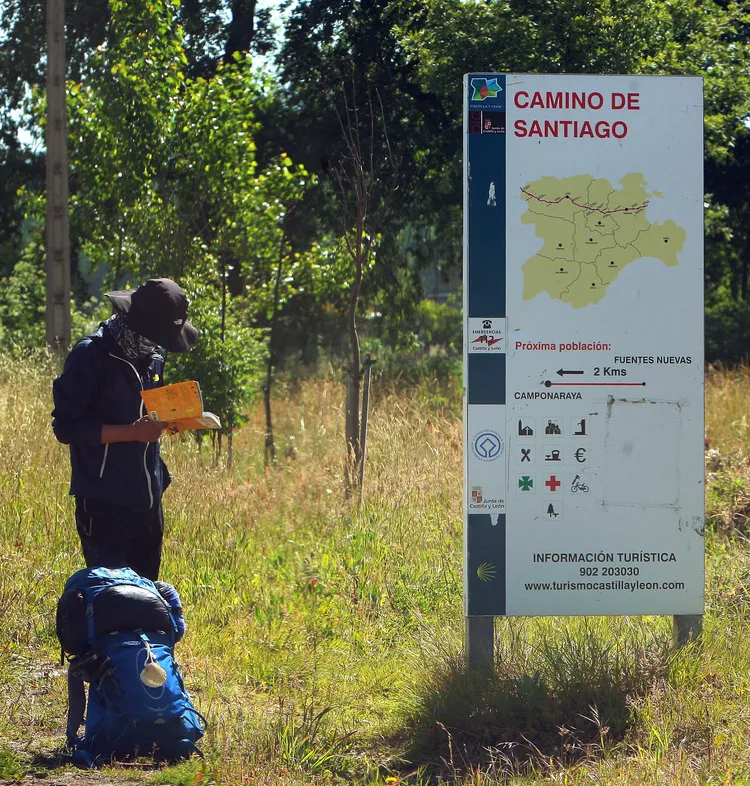PEREGRINOS A SU PASO POR LA COMARCA DEL BIERZO