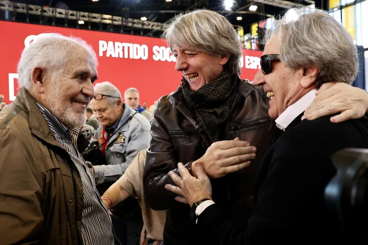 CARLOS MARTINEZ CON LOS EX SECRETARIOS GENERALES DEL PSOE DE CYL DEMETRIO MADRID Y ANGEL VILLALBA