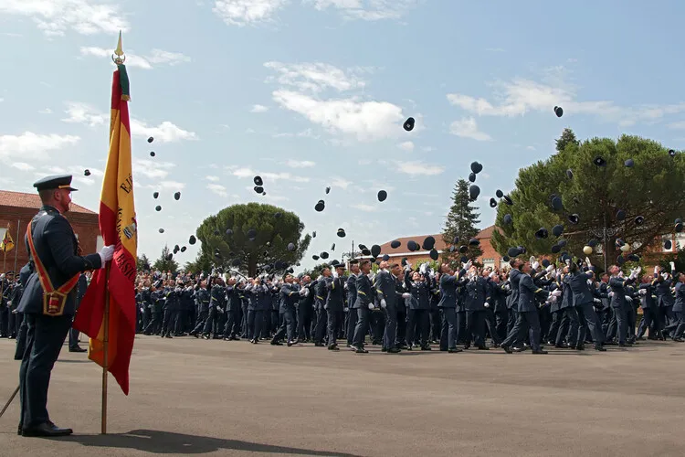 ENTREGA DE DESPACHOS A LOS NUEVOS SARGENTOS DEL EJERCITO DEL AIRE