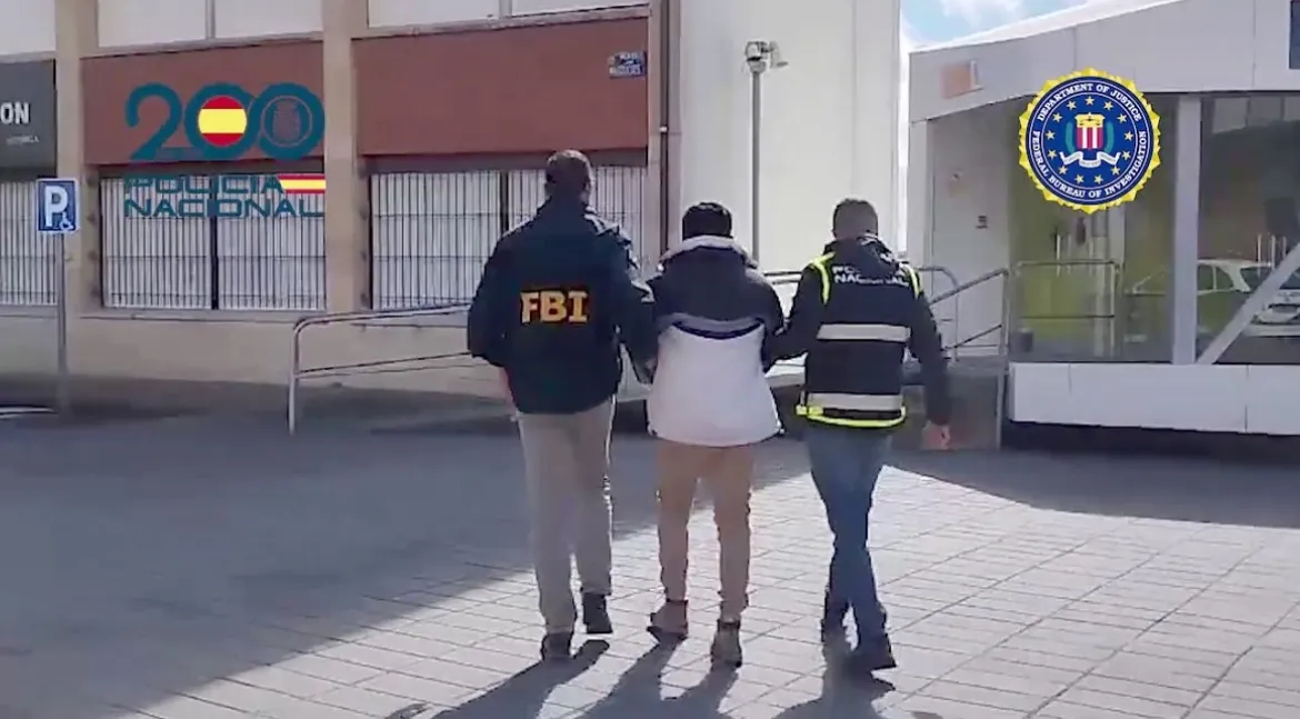 70123118-ED05-4F52-9FD5-7B135A35DCB3