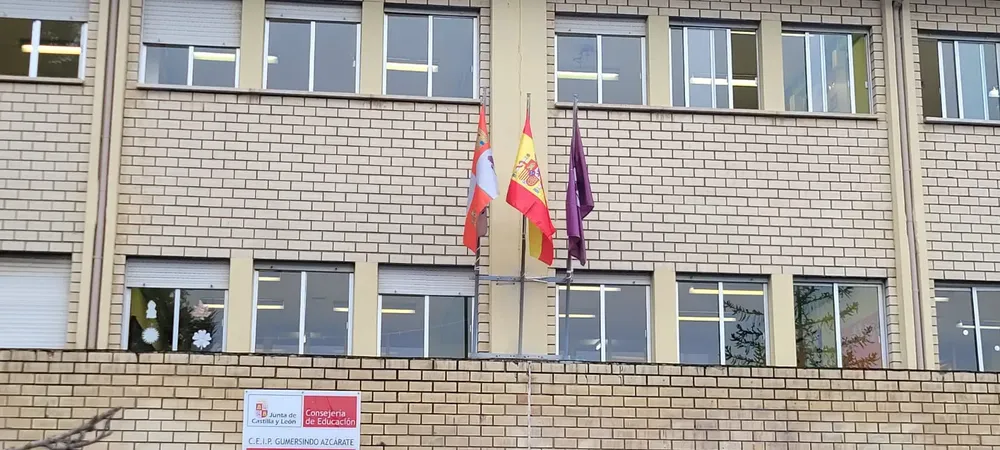 4ae6c14e-1919-4242-977a-84036795ff45