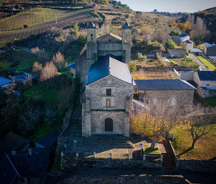 IGLESIA DE SAN FRANCISCO - VILLAFRANCA DEL BIERZO