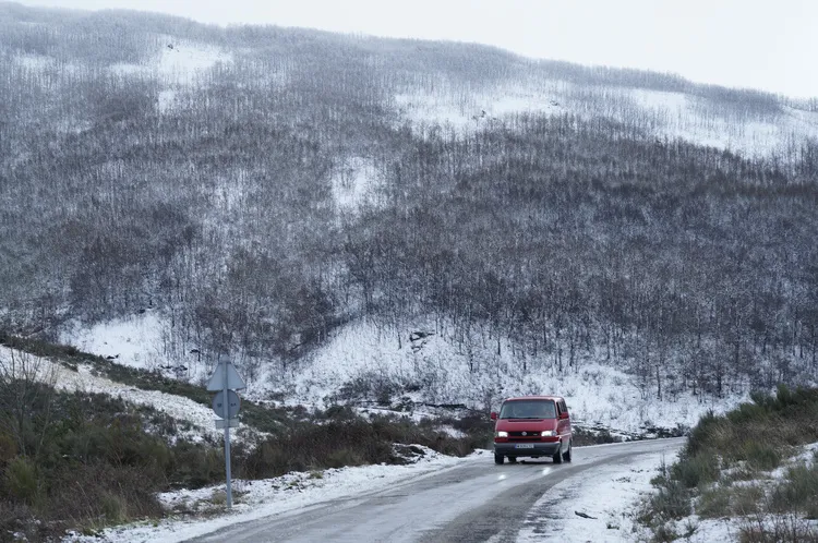 NIEVE EN SAN CRISTOBAL DE LA VALDUEZA